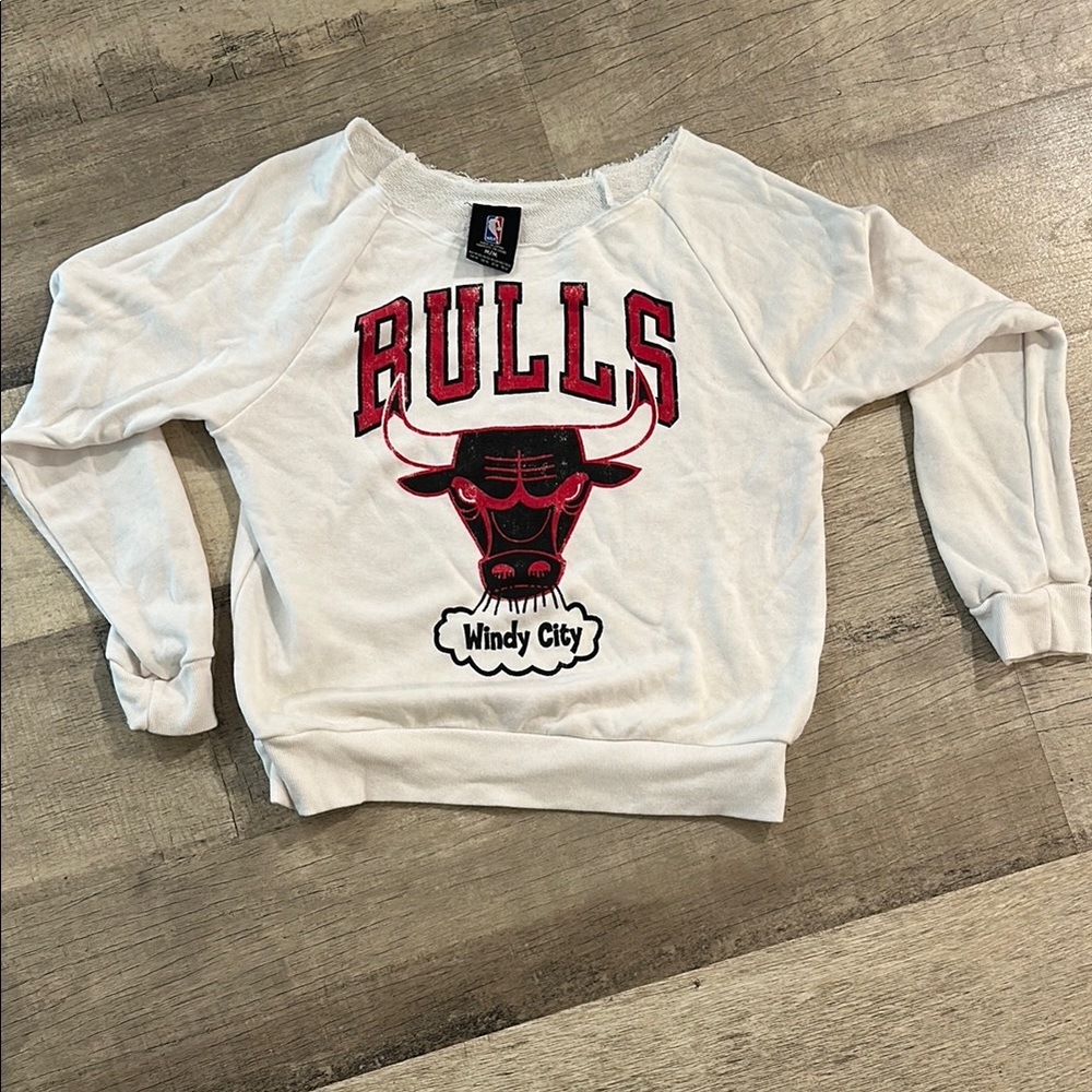 White Bulls Windy City Sweatshirt